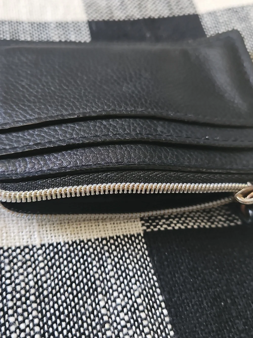 Victoria's Secret Black Card Holder with Silver Heart Keychain